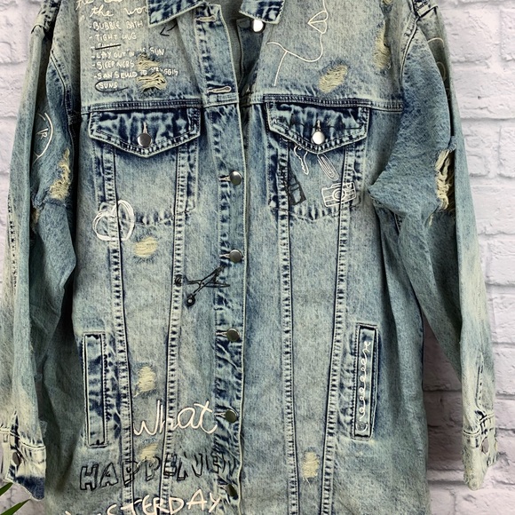 FashionNova Avery Abstract Distressed Denim Jacket - Picture 7 of 8